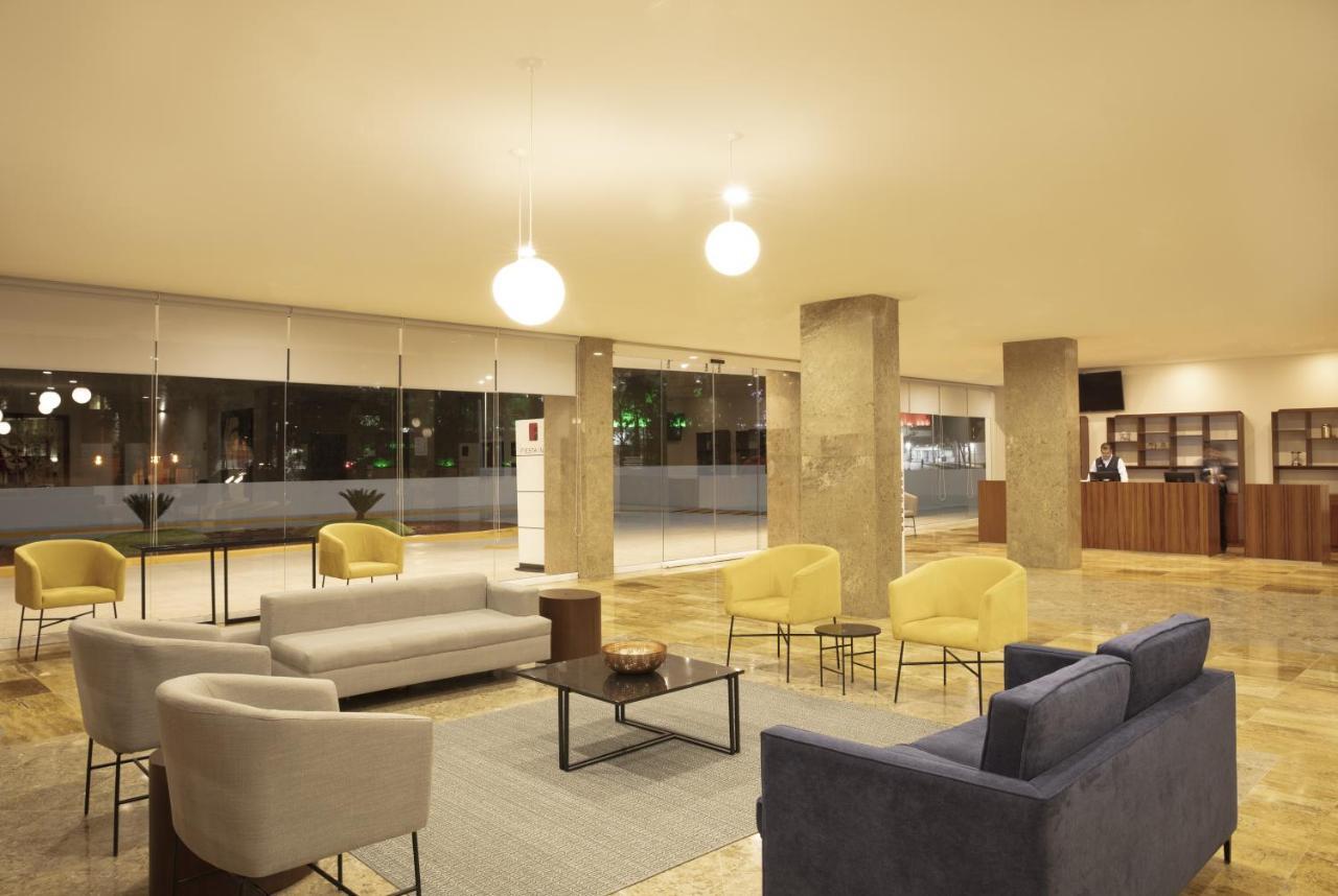 Fiesta Inn Guadalajara Periferico Poniente Zapopan Bagian luar foto